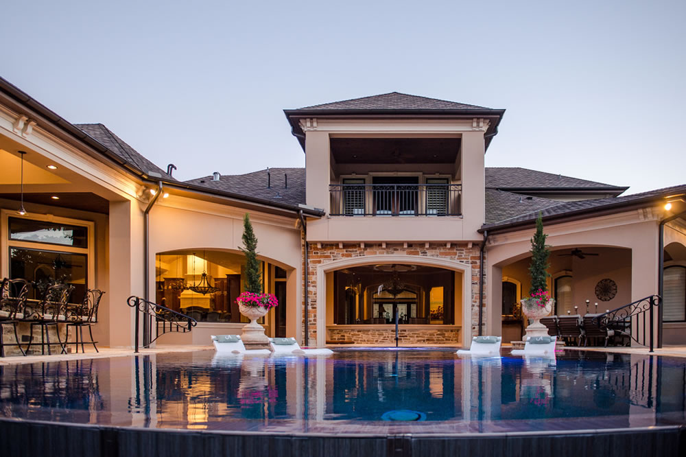 Texas Sized Outdoor Living Retreat